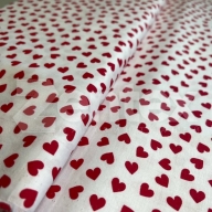 Ткань «Красные сердечки на белом» купить в Минске